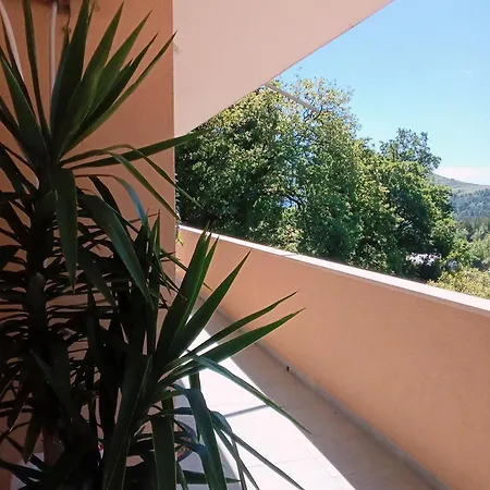 Luka 2 Near Dubrovnik * Cibaca