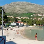 Luka 2 Near Dubrovnik * Cibaca