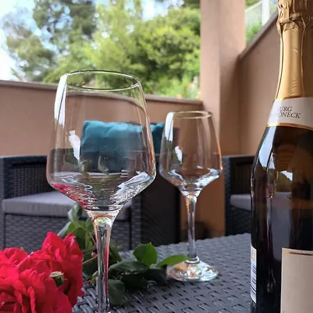 Luka 2 Near Dubrovnik Cibaca