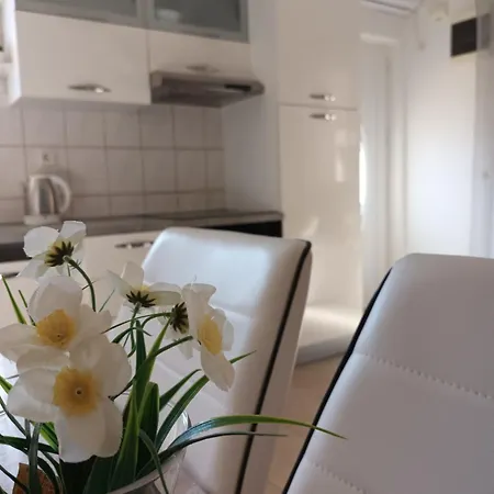 Luka 2 Near Dubrovnik Διαμέρισμα