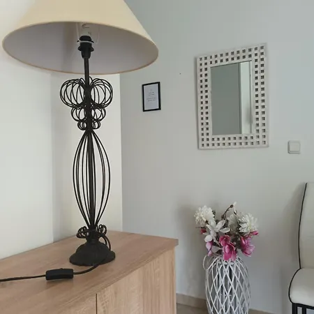 Διαμέρισμα Luka 2 Near Dubrovnik *